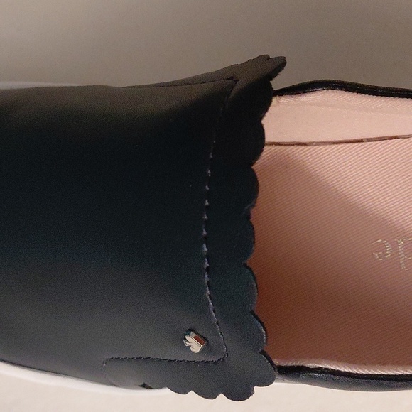 NWOT Kate Spade Andi, Navy and White Slip-On Leather Mules Size 8M - Picture 4 of 9